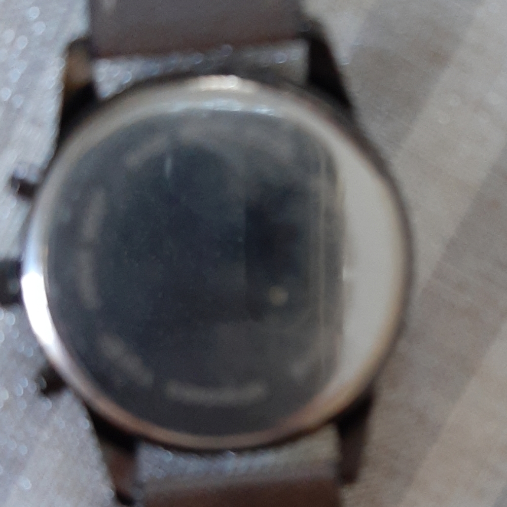 Watch - Picture 4 of 8